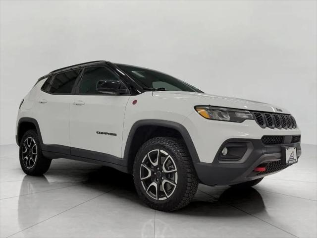 2025 Jeep Compass Trailhawk 4x4 for sale in Green Bay, WI