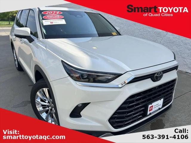 2024 Toyota Grand Highlander Platinum for sale in Davenport, IA
