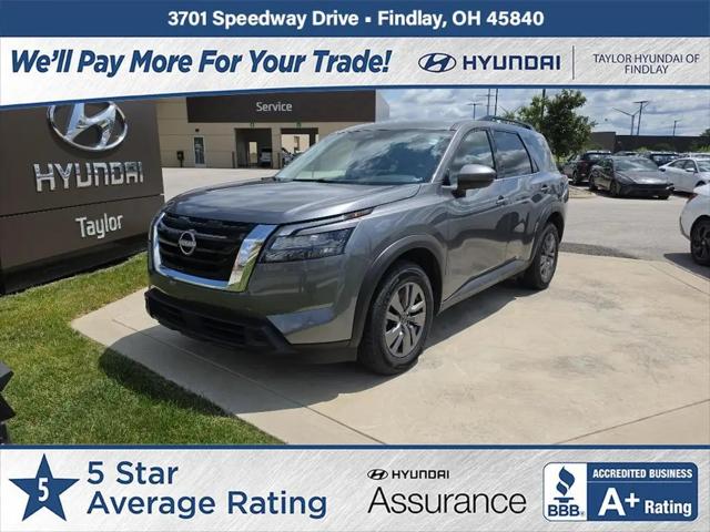 2025 Nissan Pathfinder SV 4WD for sale in Findlay, OH