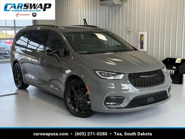 2025 Chrysler Pacifica Limited for sale in Tea, SD