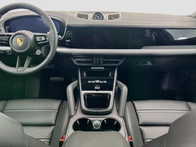 2026 Porsche Cayenne Unknown