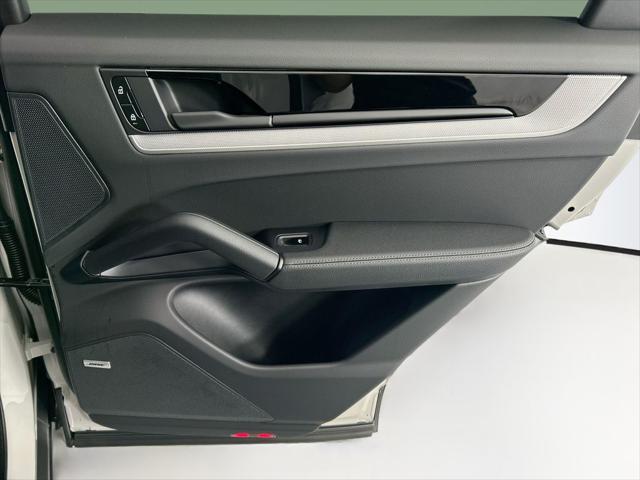 2026 Porsche Cayenne Unknown