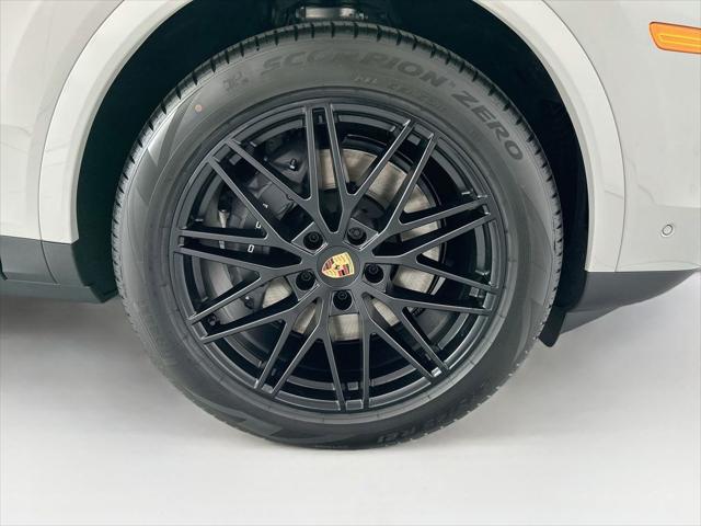 2026 Porsche Cayenne Unknown