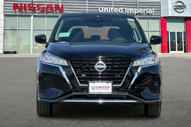 2025 Nissan Kicks S