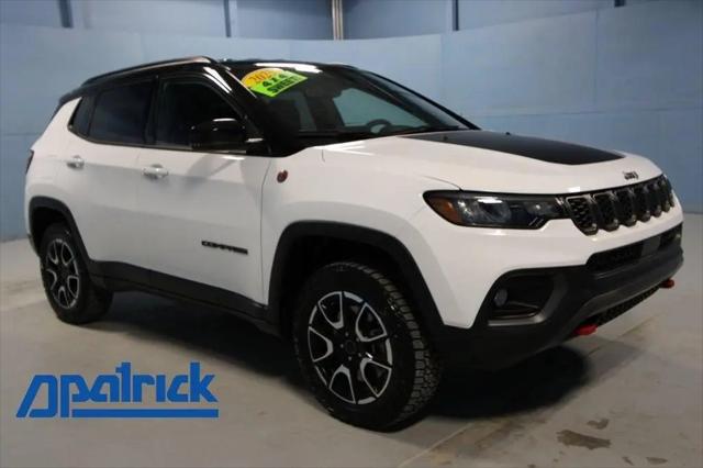 2025 Jeep Compass Trailhawk 4x4 for sale in Evansville, IN