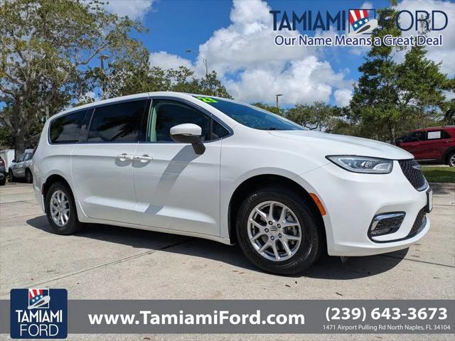2023 Chrysler Pacifica Touring L for sale in Naples, FL