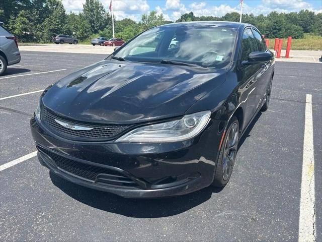 2016 Chrysler 200 S for sale in Granger, IN