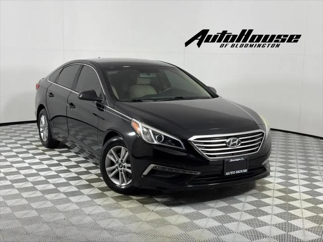 2015 Hyundai Sonata SE for sale in Bloomington, IL