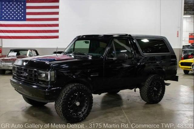 1989 Ford Bronco Custom 2dr 4WD SUV for sale in Grand Rapids, MI