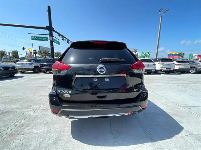 2017 Nissan Rogue SV