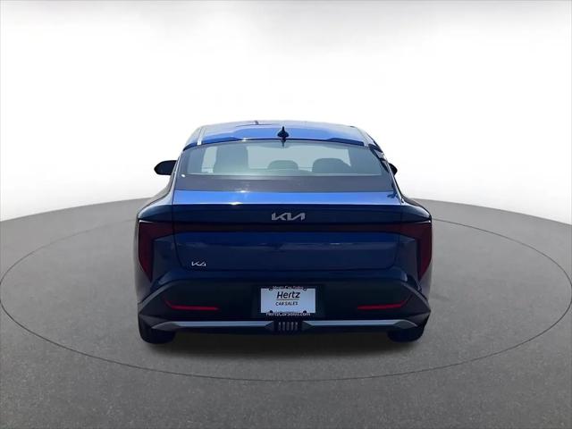 2026 Kia K4 LXS