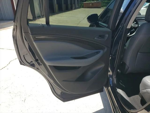 2020 Buick Envision FWD Essence