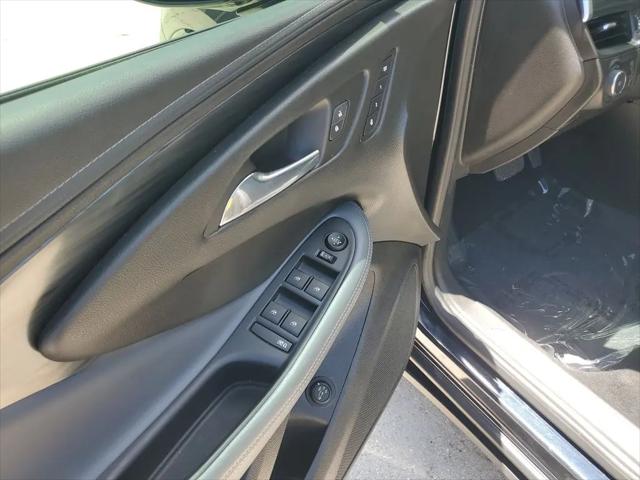 2020 Buick Envision FWD Essence