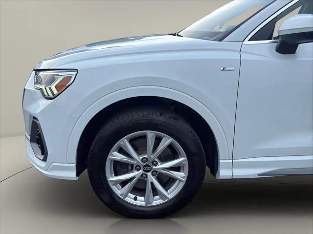 2021 Audi Q3 S line Premium Plus