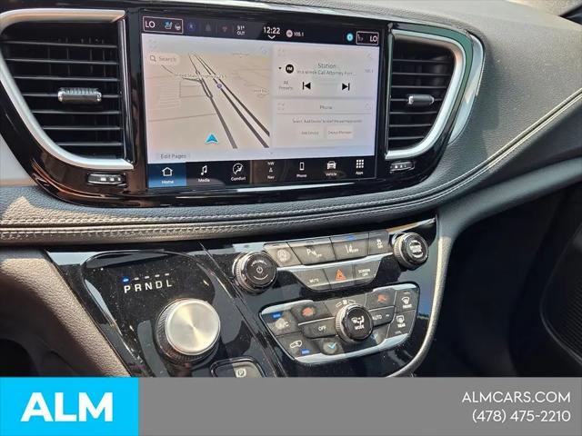 2025 Chrysler Pacifica Limited