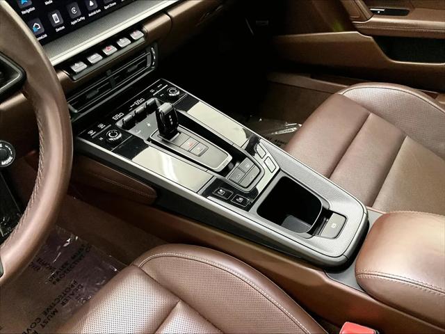2022 Porsche 911 Carrera