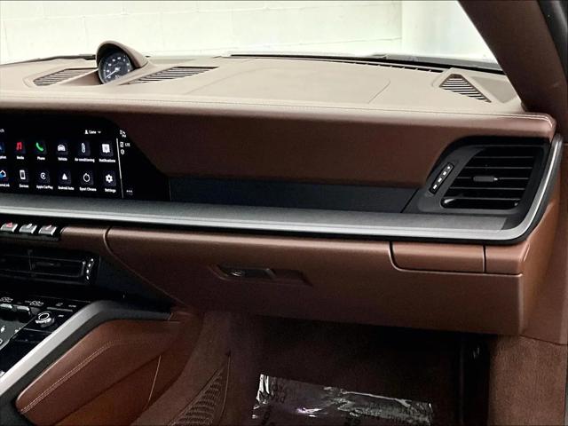 2022 Porsche 911 Carrera