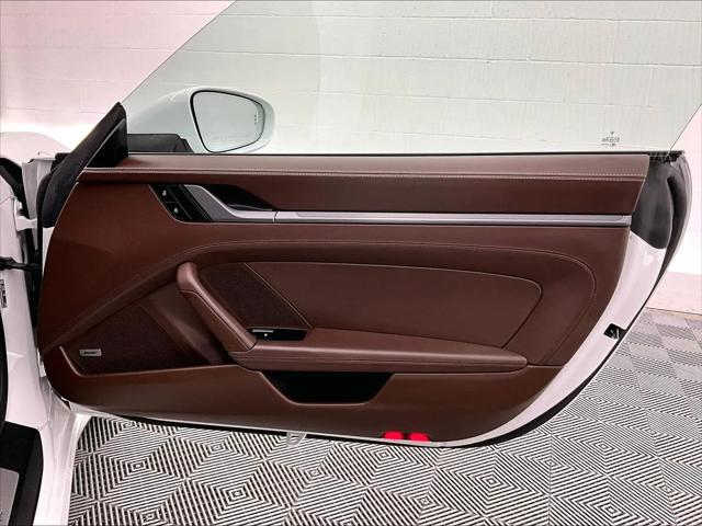 2022 Porsche 911 Carrera