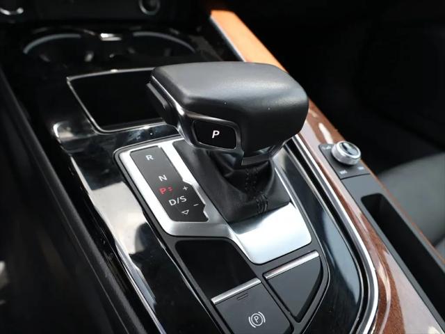 2023 Audi A4 Premium 40 TFSI quattro S tronic
