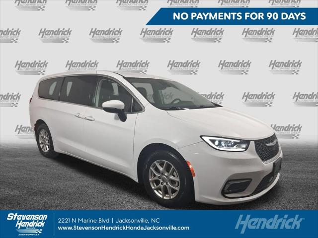 2023 Chrysler Pacifica Touring L for sale in Jacksonville, NC