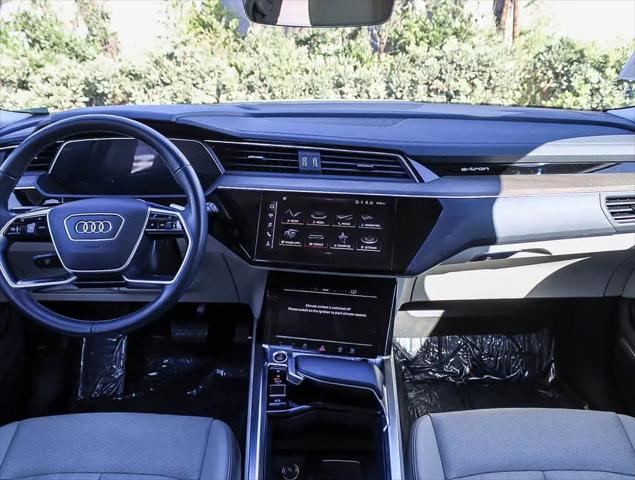 2024 Audi e-tron Premium Plus quattro