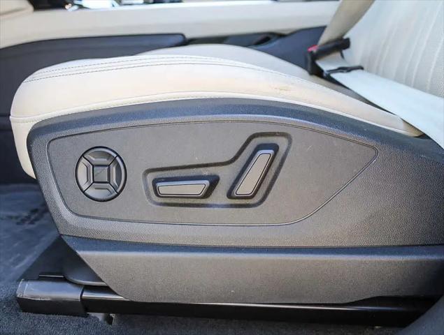 2024 Audi e-tron Premium Plus quattro