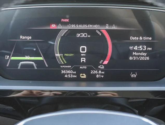2024 Audi e-tron Premium Plus quattro