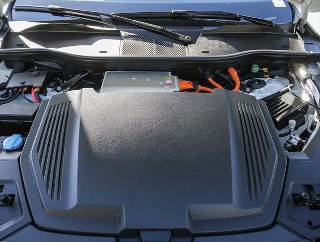 2024 Audi e-tron Premium Plus quattro