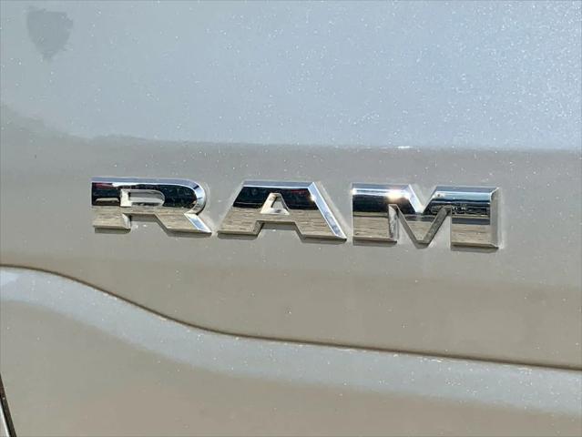 2023 Ram 1500 Big Horn Crew Cab 4x4 57 Box