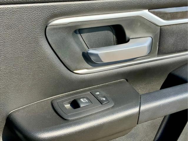 2023 Ram 1500 Big Horn Crew Cab 4x4 57 Box