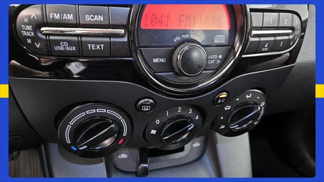 2014 Mazda Mazda2 Sport