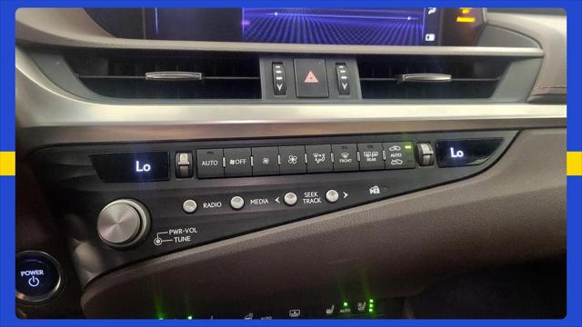 2021 Lexus ES ES 300h Luxury