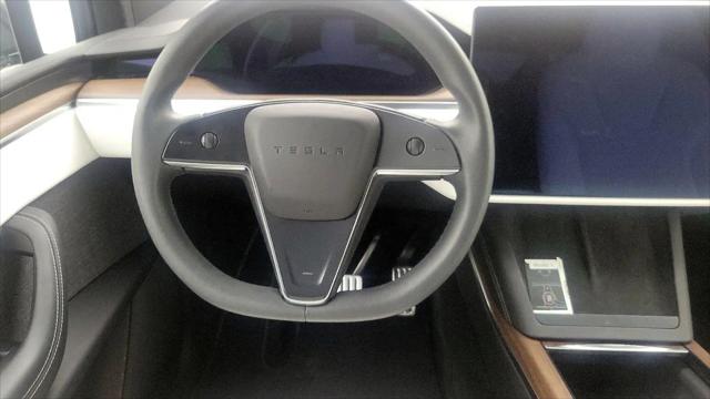 2024 Tesla Model X Long Range