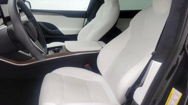 2024 Tesla Model X Long Range