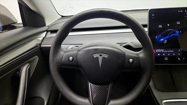 2021 Tesla Model 3 Standard Range Plus Rear-Wheel Drive