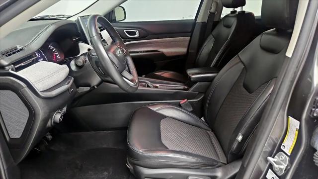 2022 Jeep Compass Latitude FWD