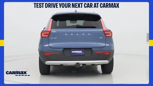 2023 Volvo XC40 B5 Plus Bright Theme
