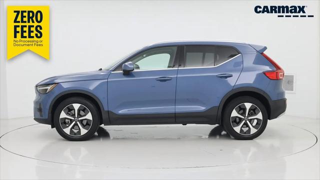 2023 Volvo XC40 B5 Plus Bright Theme