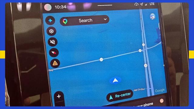 2023 Volvo XC40 B5 Plus Bright Theme