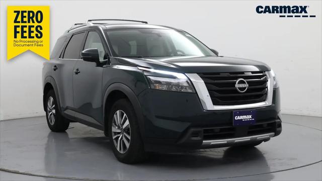 2025 Nissan Pathfinder SL 4WD for sale in Urbandale, IA