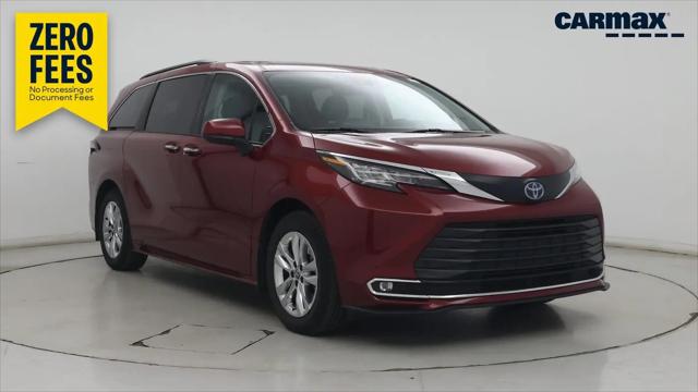 2022 Toyota Sienna XLE for sale near Columbus, OH