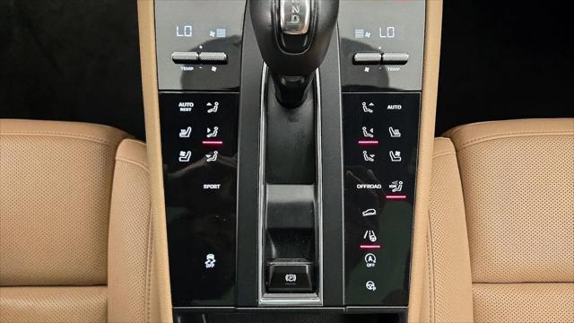 2022 Porsche Macan Macan