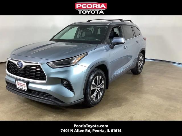 2021 Toyota Highlander Hybrid XLE for sale in Peoria, IL