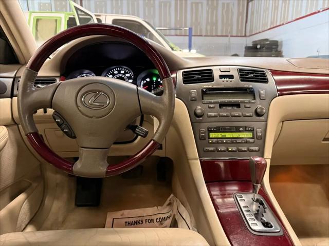 2004 Lexus ES 330 ES 330