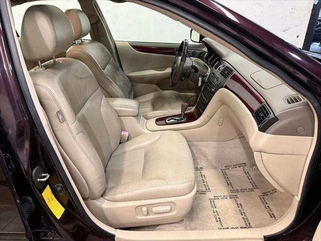 2004 Lexus ES 330 ES 330