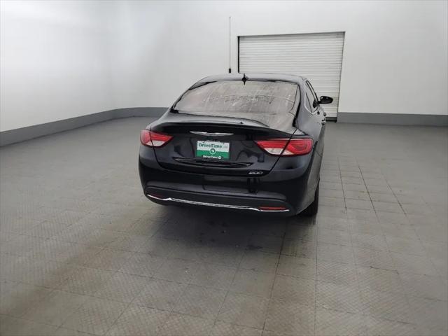 2017 Chrysler 200 Limited Platinum