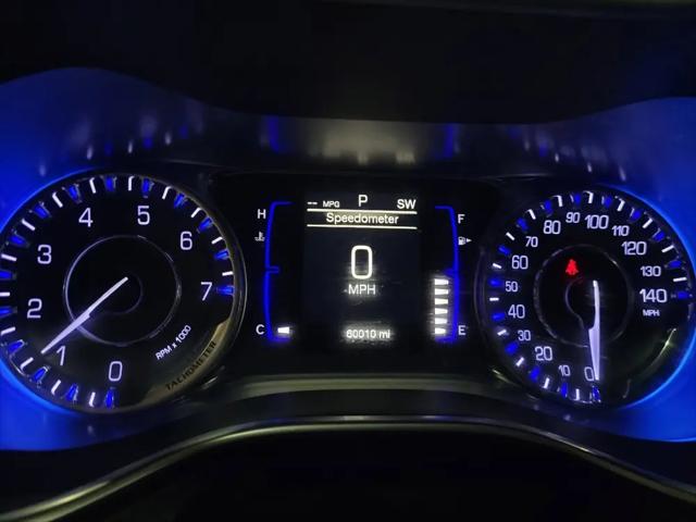 2017 Chrysler 200 Limited Platinum
