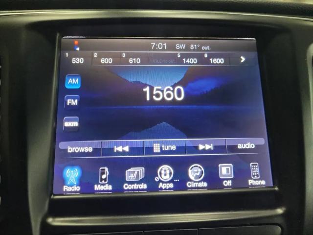 2017 Chrysler 200 Limited Platinum