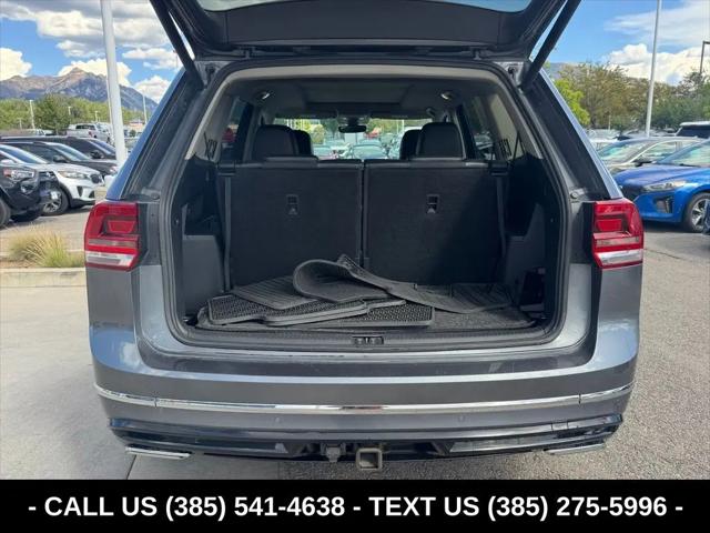2020 Volkswagen Atlas 3.6L V6 SE w/Technology R-Line