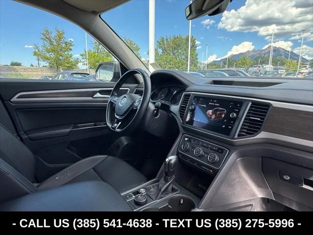 2020 Volkswagen Atlas 3.6L V6 SE w/Technology R-Line